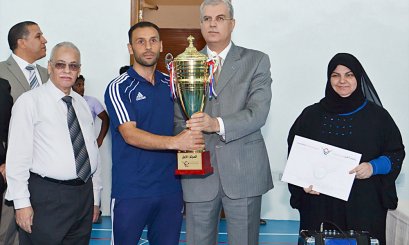 Closing a futsal Football League in the Second Round at AAU