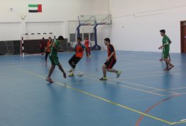 انطلاق بطولة كرة القدم الثانية لطلاب المدارس الثانوية في جامعة العين