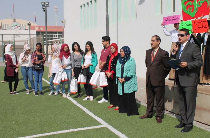 طلبة جامعة العين -مقر أبوظبي- يشاركون مدرسة النخبة الخاصة احتفاليتها بمناسبة يوم المعلم