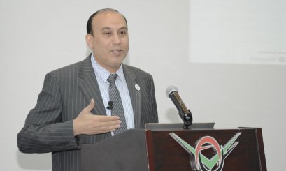 “Dar Zayed” presented a lecture on Zayed’s Achievements for the UAE Families at AAU
