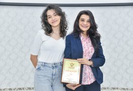 تكريم طلبة لائحة شرف الجامعة للفصل الأول 2021-2022 (مقر أبوظبي)