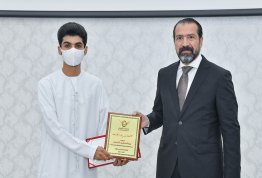 تكريم طلبة لائحة شرف الجامعة للفصل الأول 2021-2022 (مقر أبوظبي)