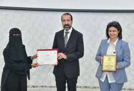 تكريم طلبة لائحة شرف الجامعة للفصل الأول 2021-2022 (مقر أبوظبي)