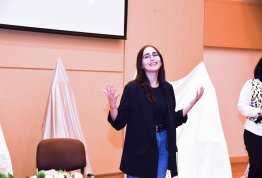 مسرحية الأخوة الإنسانية