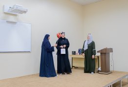 إفطار جماعي للموظفين 