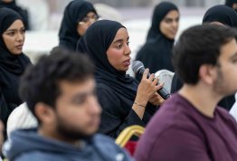 تأثير الإلكترونيات على اللهجة الإماراتية 